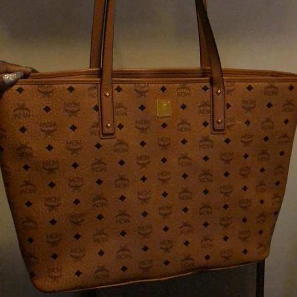 MCM LARGE ANYA TOTE - Picture 3 of 5